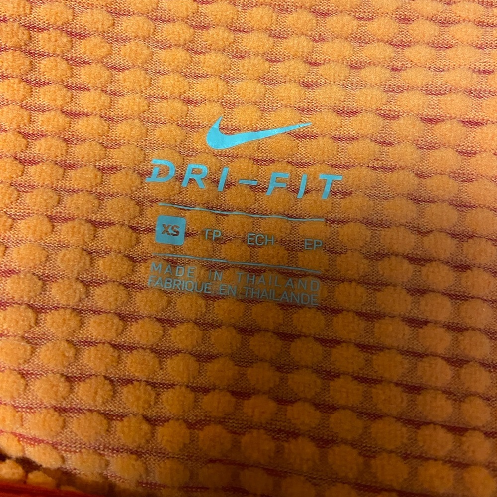 Nike Sphere Element Half Zip Running Pullover - image 7